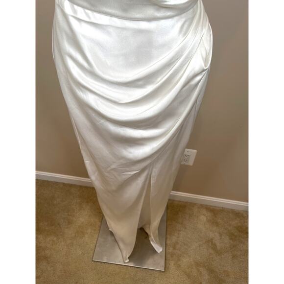 Sau Lee Priyanka Ivory White Strapless Ruched Satin Maxi Dress Size 6 - Picture 7 of 12